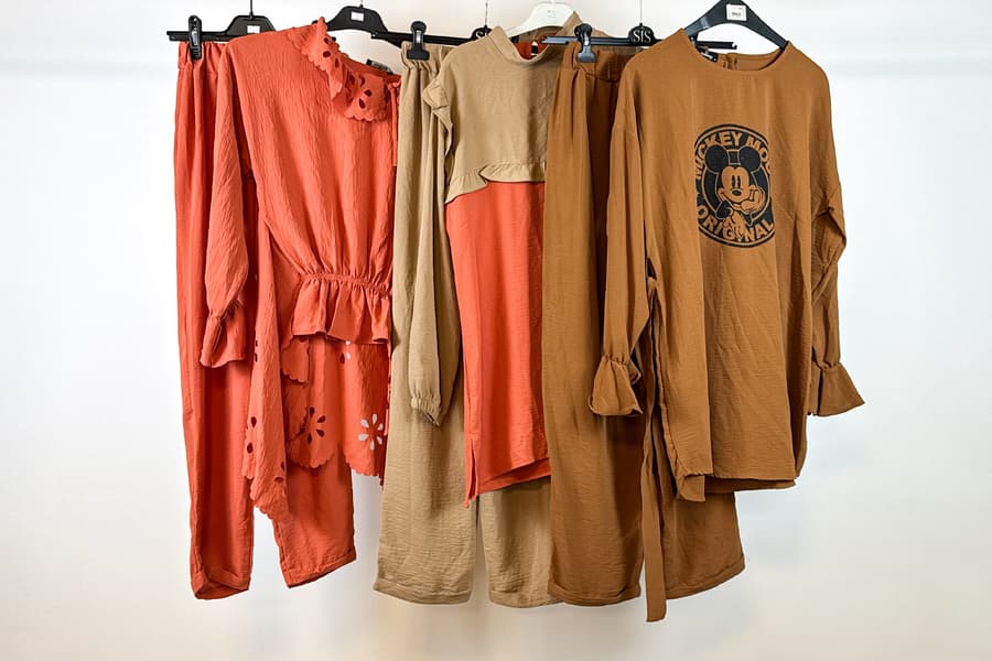 3 Damen Bekleidungssets, Gr. M